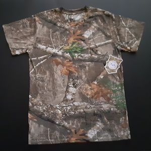 New Realtree Wooded Camo Short Sleeve  tee Size L